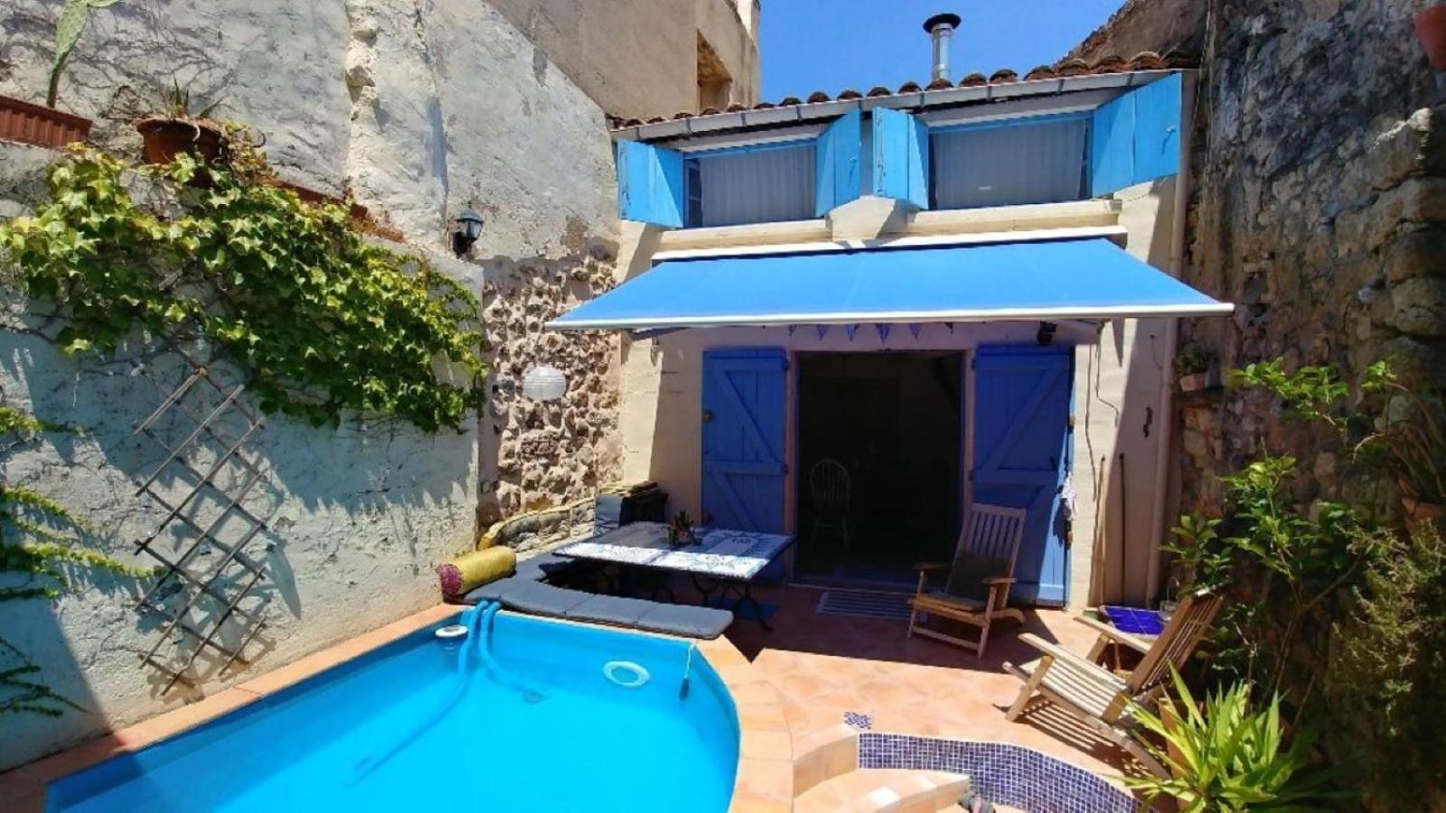 Maison De Vacances Atypique Pouzolles Kültér fotó
